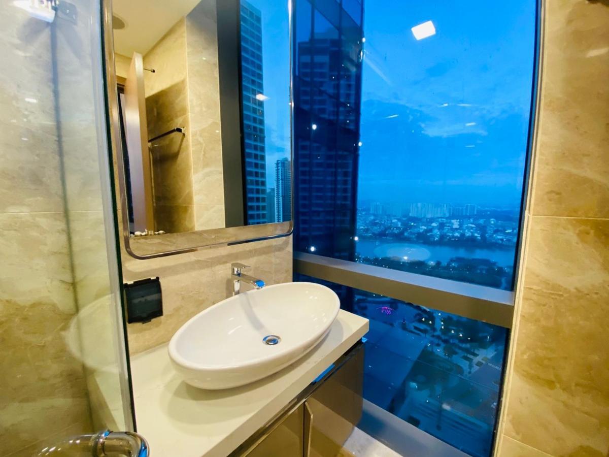 Landmark 81 Luxury Condotel Хошимин Экстерьер фото